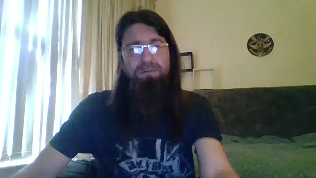 Snapshot of Dreamer8802 chatting on April 2026 10:05:02 AM Dreamer8802 online show from April 2026 10:05:02 AM