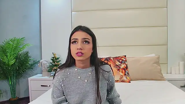 Snapshot of VanessaEllis chatting on December 2024 10:37:01 PM VanessaEllis online show from December 2024 10:37:01 PM