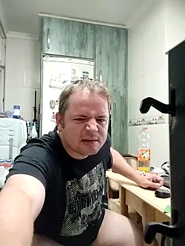 lobito1997 online show from November 2025 02:01:02 AM