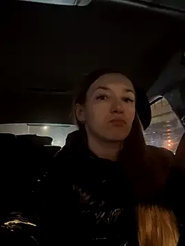 KateRedgar online show from November 2025 03:23:02 PM