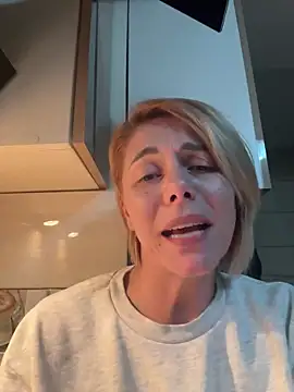 tanyagrey online show from December 2025 04:58:02 PM