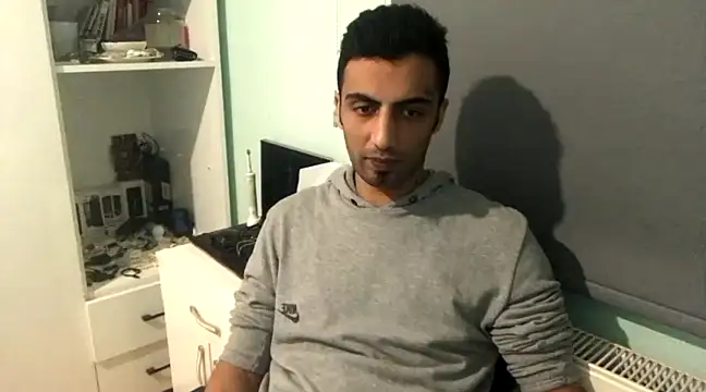 Snapshot of MasterKARATASSAKK chatting on January 2025 10:29:02 PM MasterKARATASSAKK online show from January 2025 10:29:02 PM