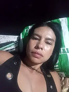 Snapshot of Alanagracia chatting on October 2025 11:01:02 PM Alanagracia online show from October 2025 11:01:02 PM