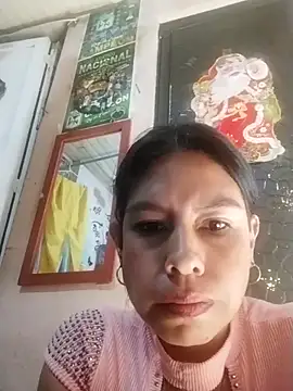 Snapshot of Alanagracia chatting on December 2025 01:06:01 PM Alanagracia online show from December 2025 01:06:01 PM