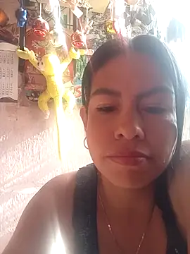 Snapshot of Alanagracia chatting on December 2025 01:18:02 PM Alanagracia online show from December 2025 01:18:02 PM