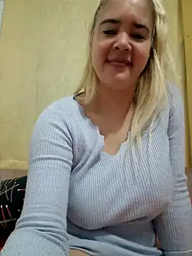 Snapshot of lamorbosa37 chatting on December 2024 05:26:02 PM lamorbosa37 online show from December 2024 05:26:02 PM