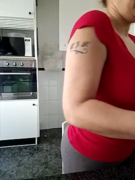 Snapshot of lamorbosa37 chatting on December 2024 12:29:02 PM lamorbosa37 online show from December 2024 12:29:02 PM