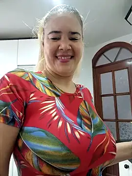 Snapshot of lamorbosa37 chatting on December 2024 01:40:02 PM lamorbosa37 online show from December 2024 01:40:02 PM