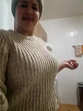 Snapshot of lamorbosa37 chatting on December 2024 10:55:01 PM lamorbosa37 online show from December 2024 10:55:01 PM