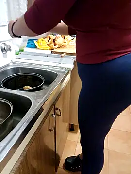 Snapshot of lamorbosa37 chatting on October 2025 07:45:01 PM lamorbosa37 online show from October 2025 07:45:01 PM