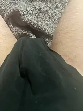 donjon2001 online show from October 2025 02:45:02 AM