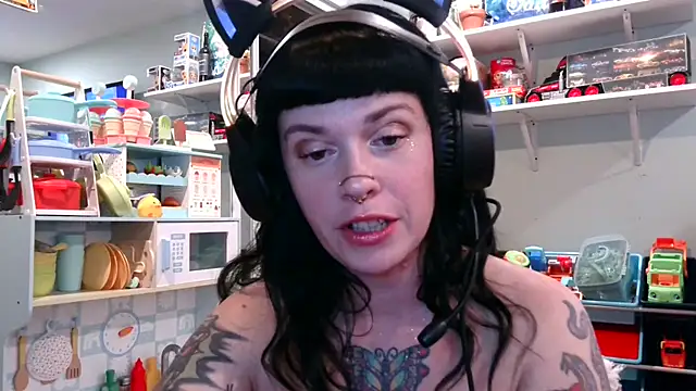 Marcelinegoddess online show from February 2025 04:16:02 AM