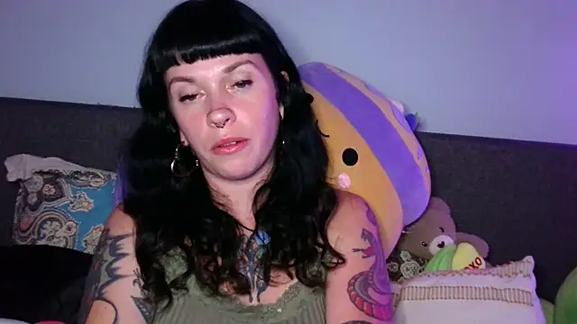 Marcelinegoddess online show from September 2025 04:03:01 AM