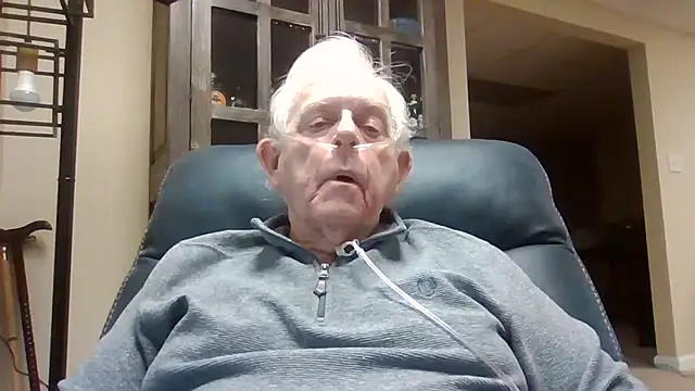 Snapshot of bootlegmanz chatting on February 2026 10:19:02 PM bootlegmanz online show from February 2026 10:19:02 PM