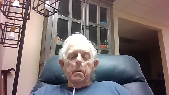 Snapshot of bootlegmanz chatting on April 2026 11:53:01 PM bootlegmanz online show from April 2026 11:53:01 PM
