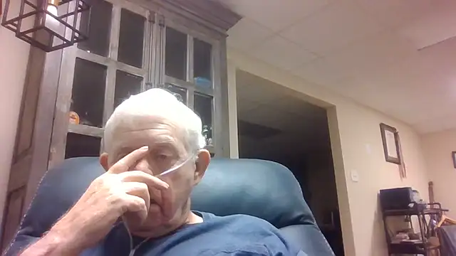 Snapshot of bootlegmanz chatting on May 2026 02:57:02 PM bootlegmanz online show from May 2026 02:57:02 PM