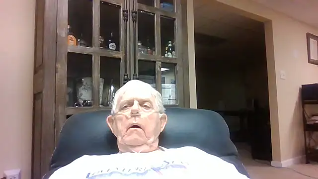 Snapshot of bootlegmanz chatting on June 2026 07:22:02 PM bootlegmanz online show from June 2026 07:22:02 PM