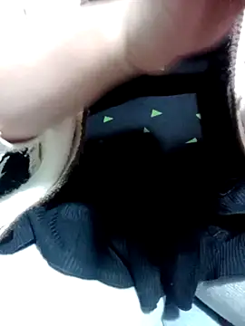 Tuo8702 online show from March 2025 10:56:01 PM