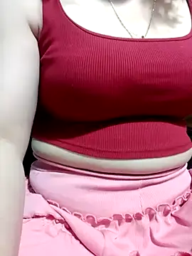 Tuo8702 online show from March 2025 05:24:02 PM