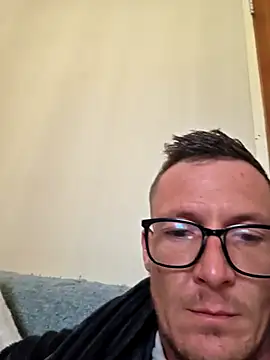 Snapshot of TheSouthernKing chatting on February 2026 06:45:02 AM TheSouthernKing online show from February 2026 06:45:02 AM