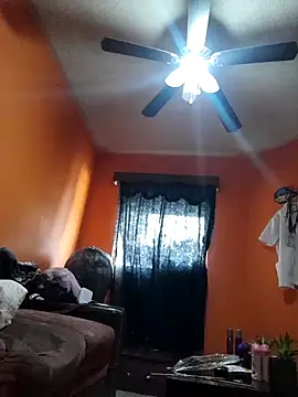 miicheele32 online show from January 2025 04:54:01 PM