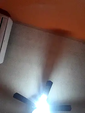 miicheele32 online show from January 2025 08:36:02 PM