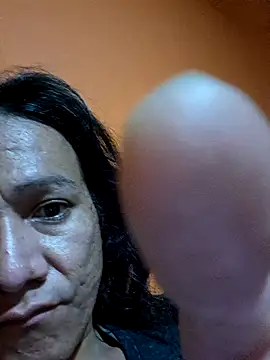 miicheele32 online show from November 2025 09:31:01 AM