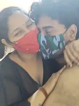 Snapshot of IND_COUPLE1 chatting on December 2024 12:08:02 PM IND COUPLE1 online show from December 2024 12:08:02 PM