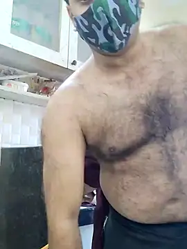 Snapshot of IND_COUPLE1 chatting on December 2024 05:45:01 AM IND COUPLE1 online show from December 2024 05:45:01 AM