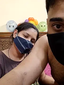 Snapshot of IND_COUPLE1 chatting on February 2025 08:22:01 PM IND COUPLE1 online show from February 2025 08:22:01 PM