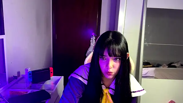 Snapshot of kitttyuwu chatting on March 2025 03:08:02 PM kitttyuwu online show from March 2025 03:08:02 PM