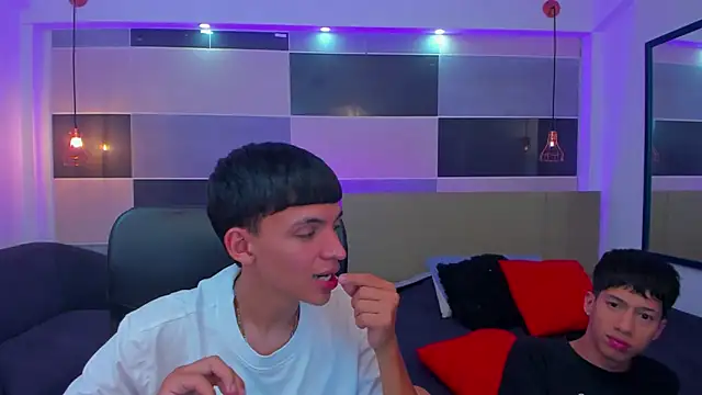 Juan Nd Steven online show from January 2025 04:58:01 AM