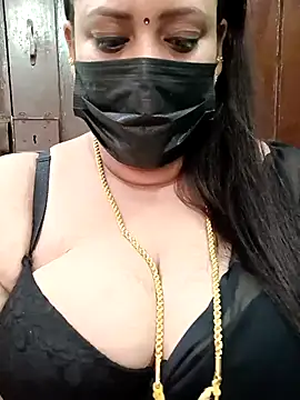 Snapshot of ashikaa_r chatting on February 2025 04:50:02 AM ashikaa r online show from February 2025 04:50:02 AM