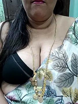 ashikaa r online show from March 2026 06:24:02 PM