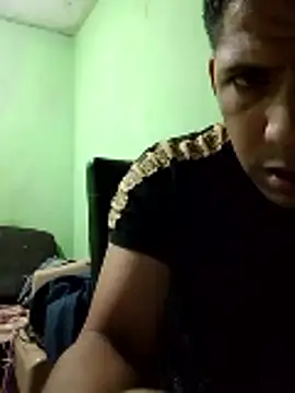 Snapshot of Alonsomadeira chatting on January 2026 11:45:02 AM Alonsomadeira online show from January 2026 11:45:02 AM