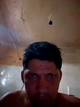 Alonsomadeira online show from July 2026 12:35:02 AM