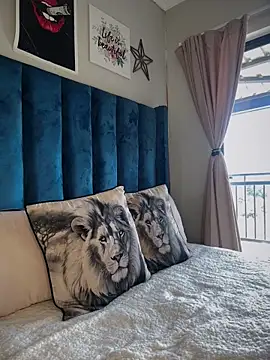 Snapshot of Dime-__ chatting on February 2026 12:30:02 PM Dime- online show from February 2026 12:30:02 PM