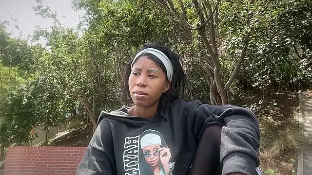 Snapshot of Dime-__ chatting on February 2026 10:47:02 AM Dime- online show from February 2026 10:47:02 AM