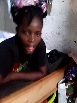 pretty prickle online show from February 2026 08:02:01 AM