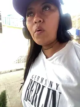 luisa16xxx online show from January 2025 09:20:01 PM