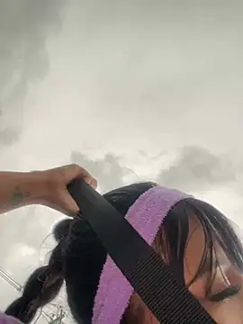 luisa16xxx online show from March 2025 10:42:01 PM