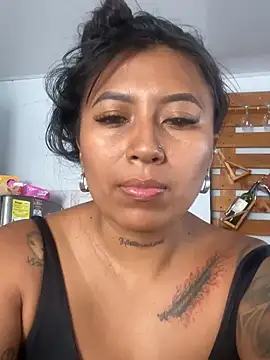 luisa16xxx online show from March 2025 07:53:02 PM