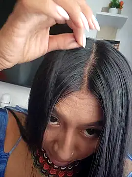 Snapshot of luisa16xxx chatting on May 2026 09:00:02 PM luisa16xxx online show from May 2026 09:00:02 PM