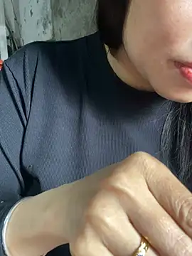 Laura8910 online show from March 2025 05:16:01 AM