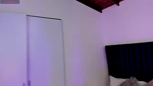 Snapshot of sophiieTaylor1 chatting on February 2026 04:07:01 AM sophiieTaylor1 online show from February 2026 04:07:01 AM