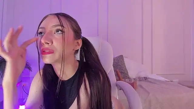 Mariapettit online show from March 2025 12:28:01 PM