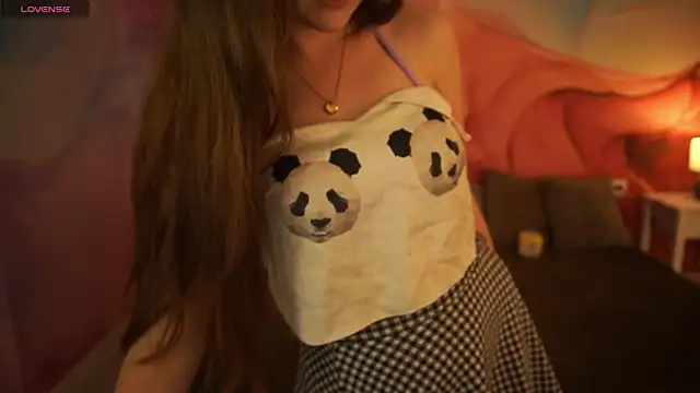 PamelaXX  online show from October 2025 10:32:02 PM