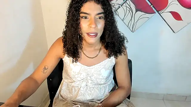 Snapshot of naomiwildburn chatting on July 2026 03:34:01 AM naomiwildburn online show from July 2026 03:34:01 AM