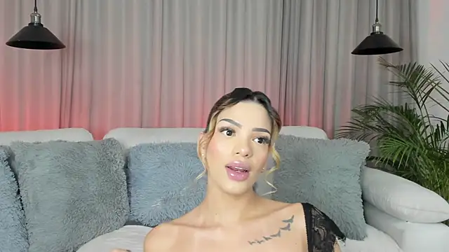 Ameliadickens online show from July 2026 07:23:02 PM