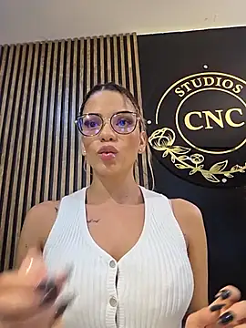 Ameliadickens online show from July 2026 08:19:02 PM